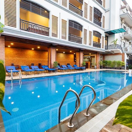 Blanc Smith Hotel Siem Reap Exterior foto