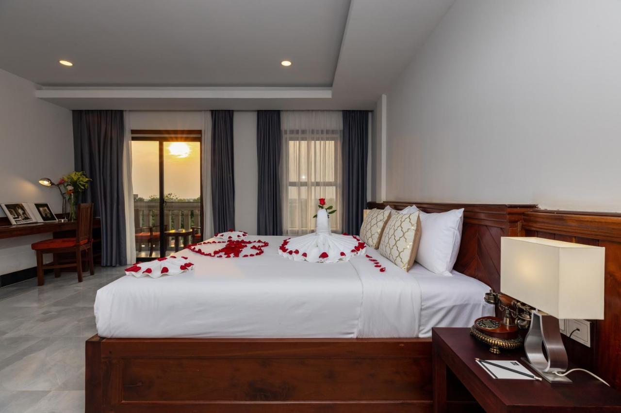 Blanc Smith Hotel Siem Reap Exterior foto