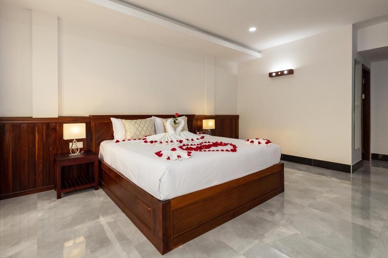 Blanc Smith Hotel Siem Reap Exterior foto