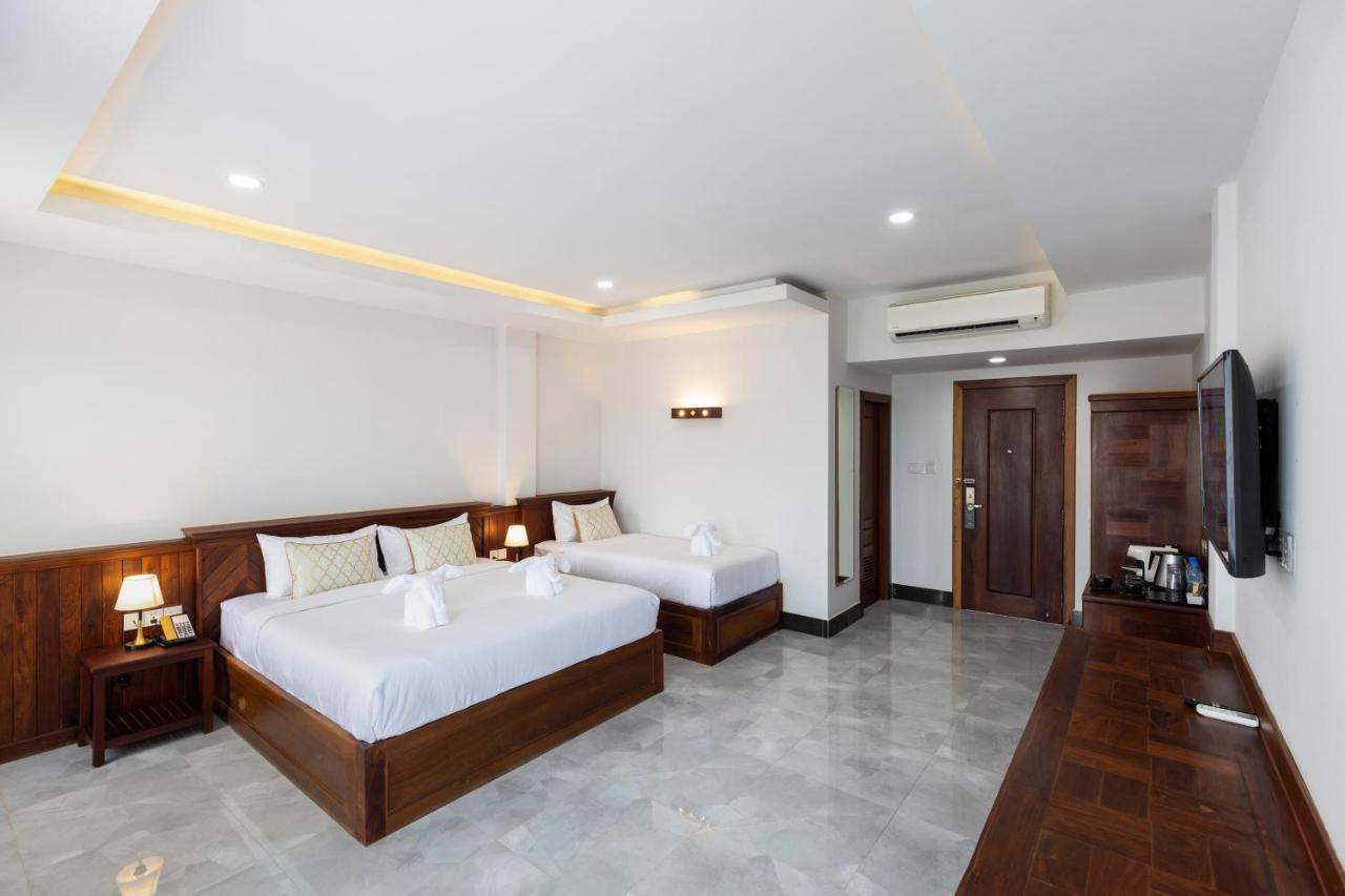 Blanc Smith Hotel Siem Reap Exterior foto